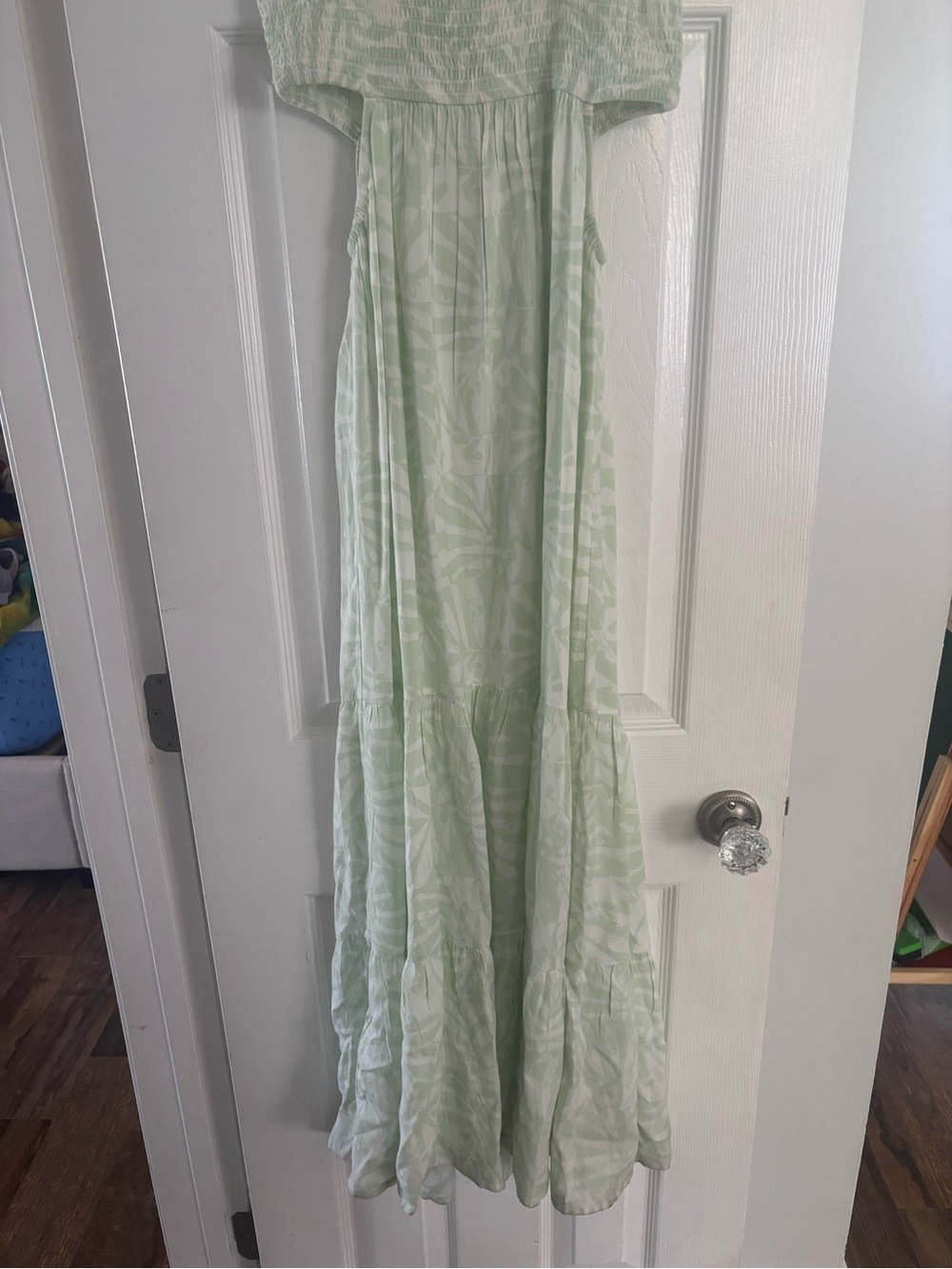 Roxy Women’s Light Green Tropical Print Maxi Dress - Picture 8 of 10
